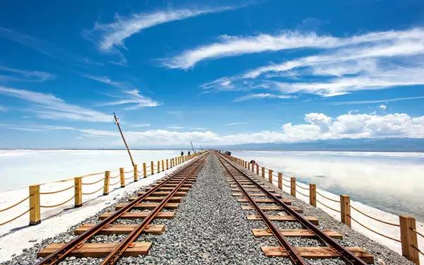 甘肃自驾旅游景点分布图,青海最美公路风景图片