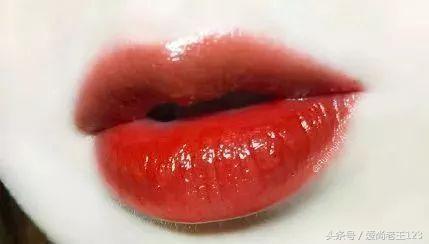 夏天适合的口红颜色圣罗兰,皮肤很黑又黄适合什么口红夏天