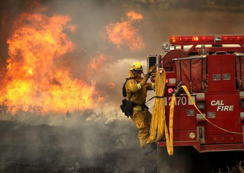 英雄不应该被诋毁,英雄不允许诋毁不接受反驳