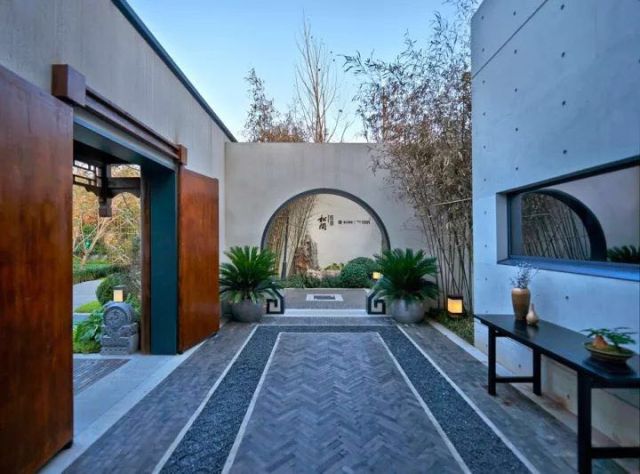 高端楼盘的标配五重园林,高端楼盘园林价值解析