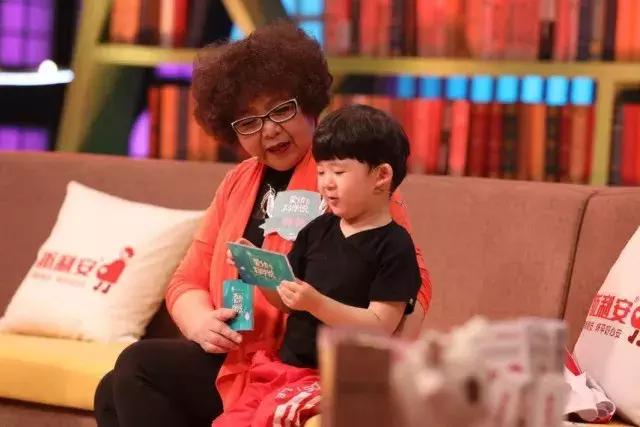 宝宝不爱喝水怎么办最有效的方法,宝宝不爱喝水怎么办最有效