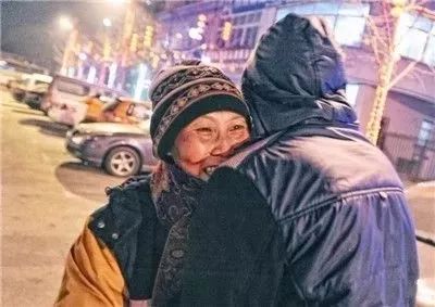 产假和婚假一起休该怎么写请假条,产假和婚假一起休怎么写请假条