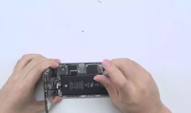 如何跳过充电宝的自动开关,快速解除充电宝休眠态势