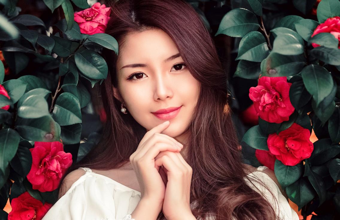 女子3000买lv包,月薪3000元还买lv的女人