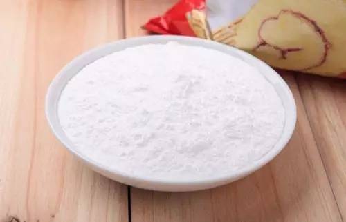 下雨天鞋子发臭怎么消除,下雨天鞋子有异味怎么处理