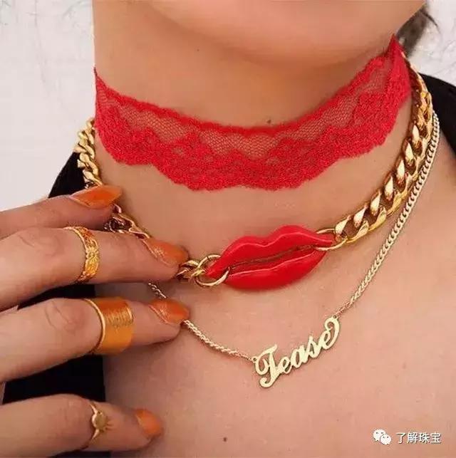 想要脖子变长有什么方法,脖子粗的怎样才能拥有天鹅颈