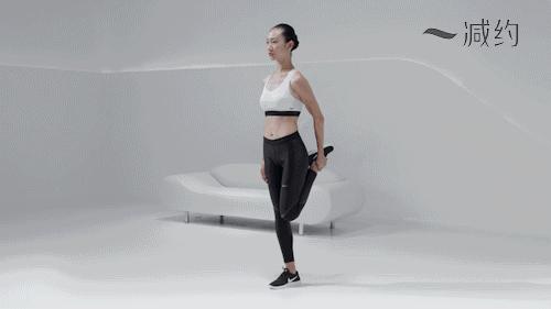 女生臀腿必练动作,练臀腿瘦得快的原因