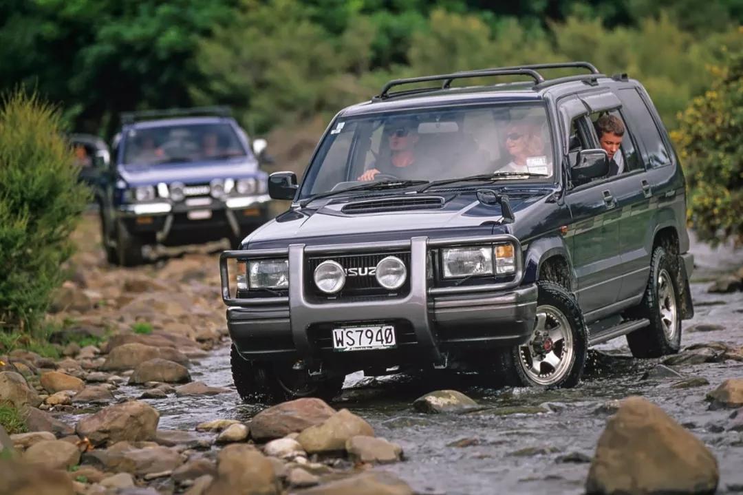 有些车活着，它已经死了，有的车死了，就再也见不着了