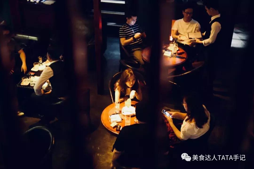 内行最不愿透露的神店｜广州威士忌资深高玩必到的珠城秘密酒窖