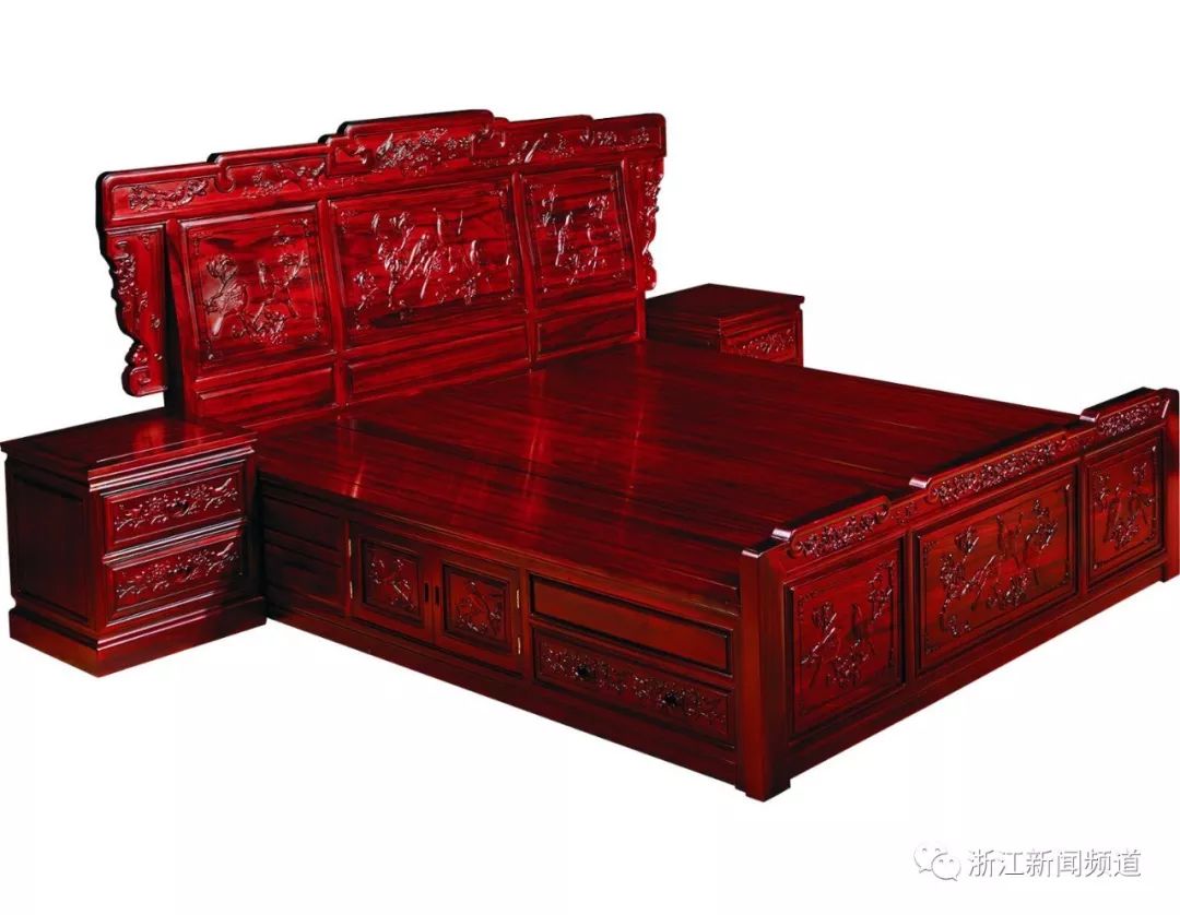 我爸我妈去了一次这里就把我们家的家具都换了