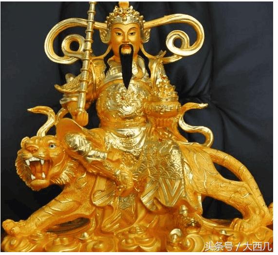 供奉财神爷的讲究和关注事项,家里供奉财神爷的讲究有2位财神