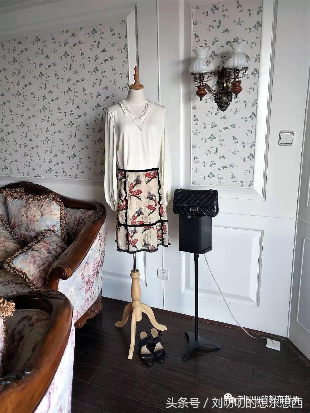 每日一look职场装,每日一笑女生穿衣风格