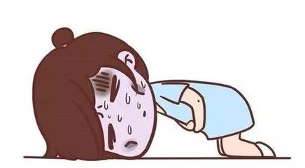 班主任左手打点滴右手握粉笔……中高考冲刺，健康问题不容忽视！