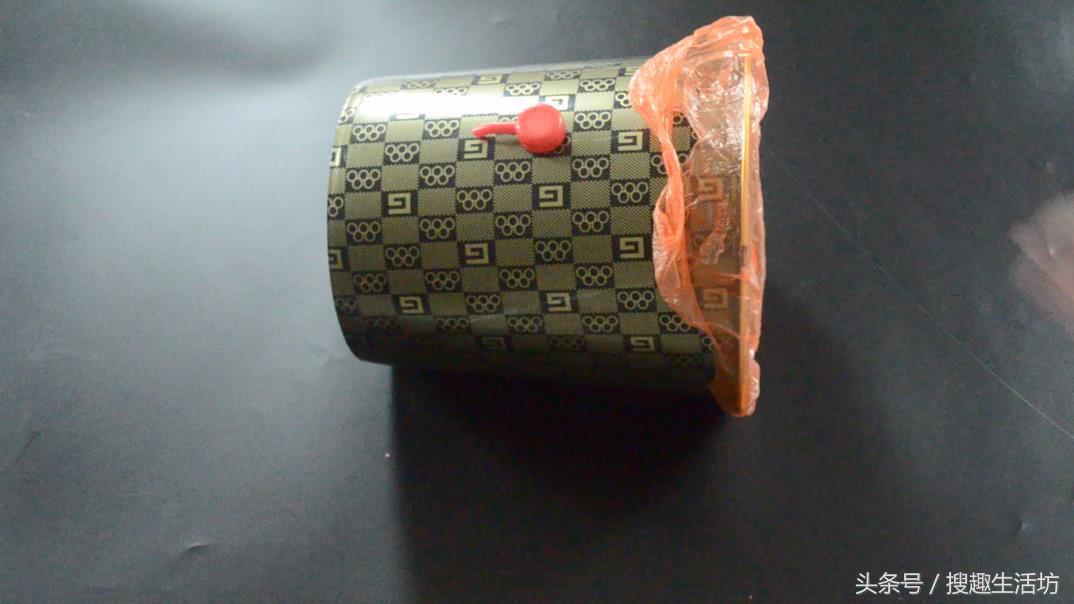 洗洁精瓶子放下面美观又不占地方,洗洁精瓶子放餐具