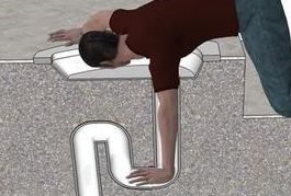 假牙掉马桶冲走了,假牙掉到马桶里