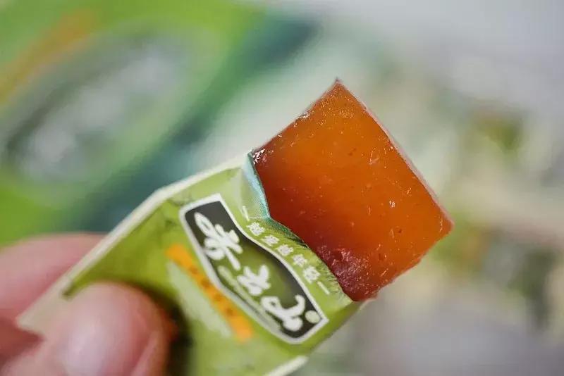 这些包装土土的国货零食，有你的童年吗？