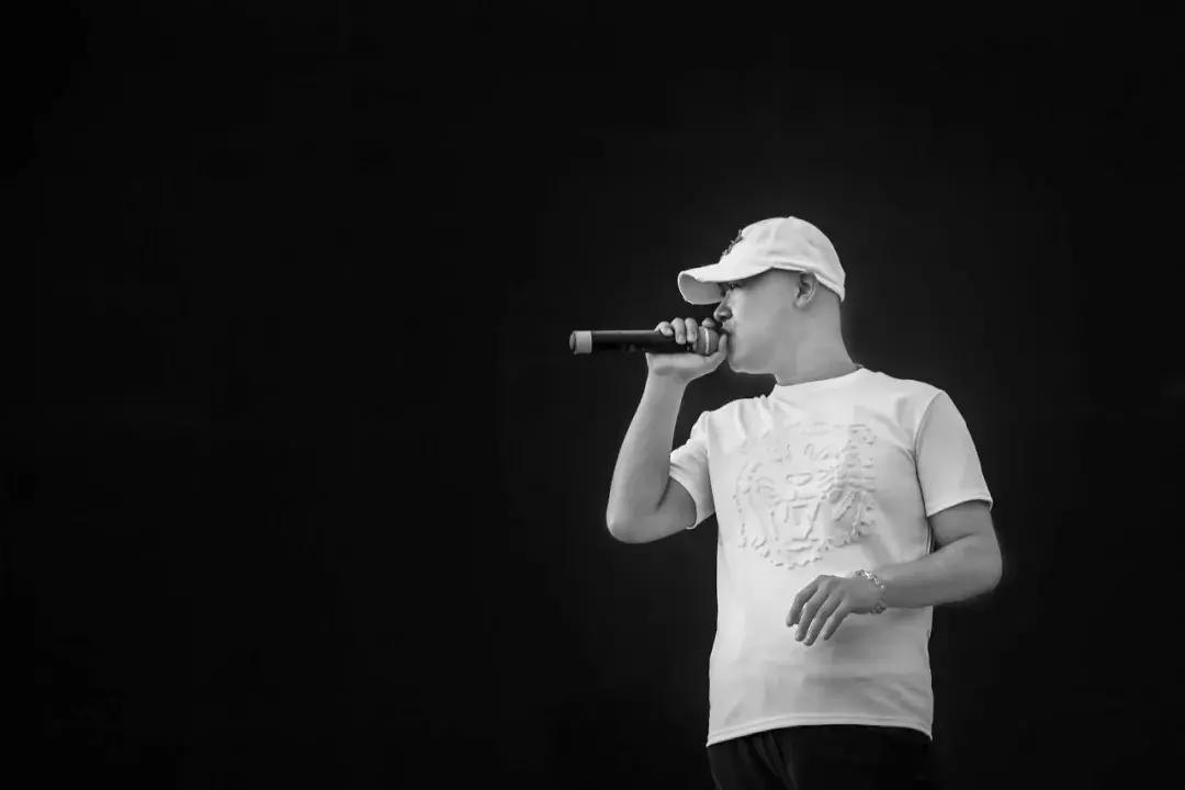 郑州抖音上最火的歌曲,郑州的神曲