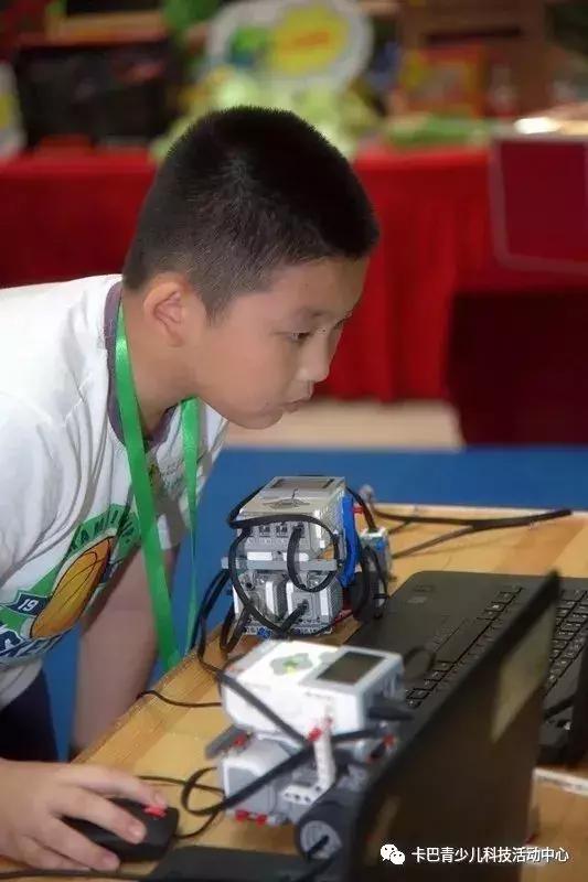 徐州编程培训班卡巴机器人,共青团科技强国梦