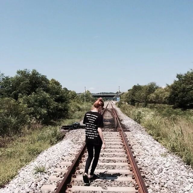 褐眼女孩完整版,褐眼女孩中文版