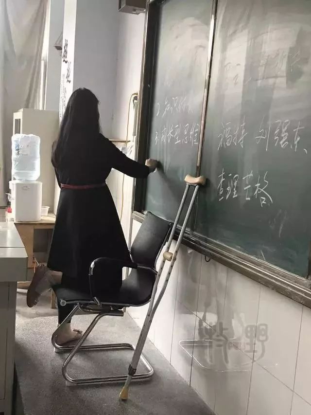 高考上岸感恩所有老师的付出,高考结束感谢老师的视频