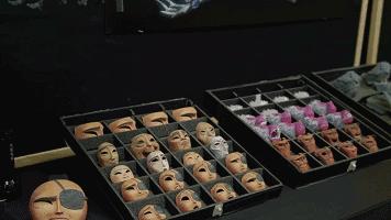 不努力上班就要回去继承百亿家产,不想干就要回去继承千亿家产