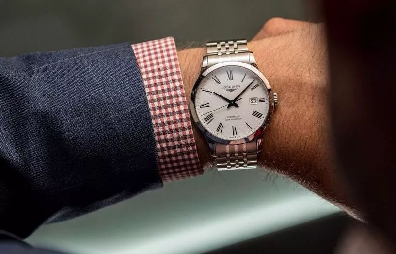 浪琴康卡斯男表万元内,一万左右男表除了浪琴还有啥