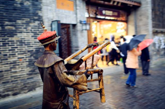 3月花期将至,人均200拿下隐居旗下成都地标旁酒店,一天5顿不重样!