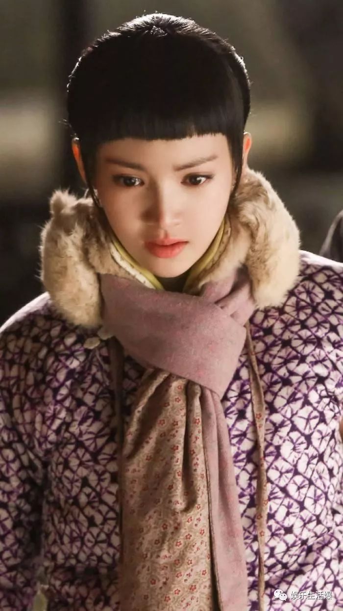 萌妃驾到金晨主动吻汪东城的花絮,金晨演的电视剧萌妃驾到合集