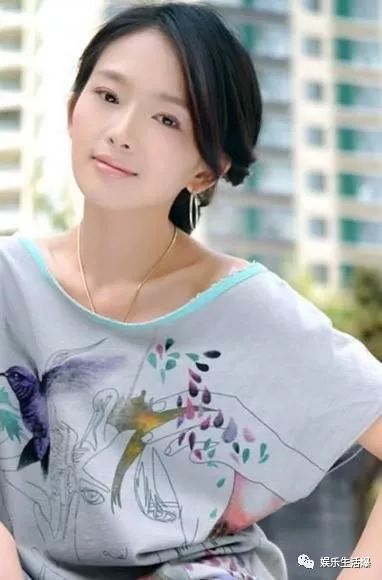 萌妃驾到金晨主动吻汪东城的花絮,金晨演的电视剧萌妃驾到合集