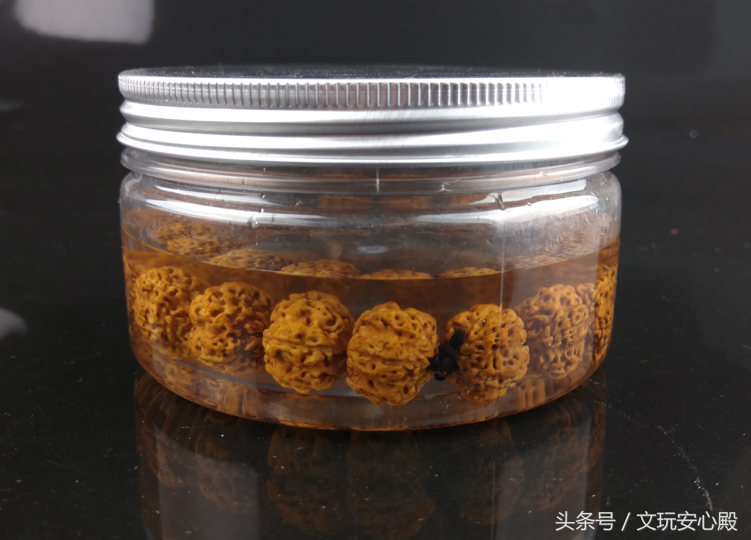 金刚菩提子怎么盘玩才能发亮,刚到的金刚菩提108颗盘玩方法