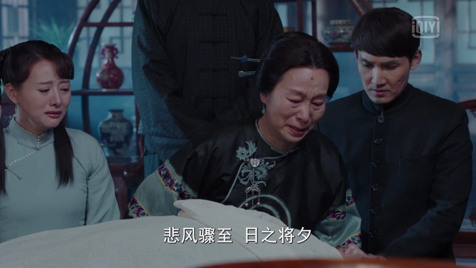 楼外楼水莲,楼外楼在西湖哪个位置