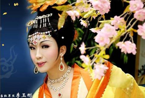 李玉刚的戏曲有多强,如何评价李玉刚的歌唱水平