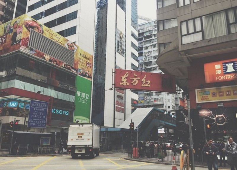 香港未来10年的发展,香港现代化从啥时开始的