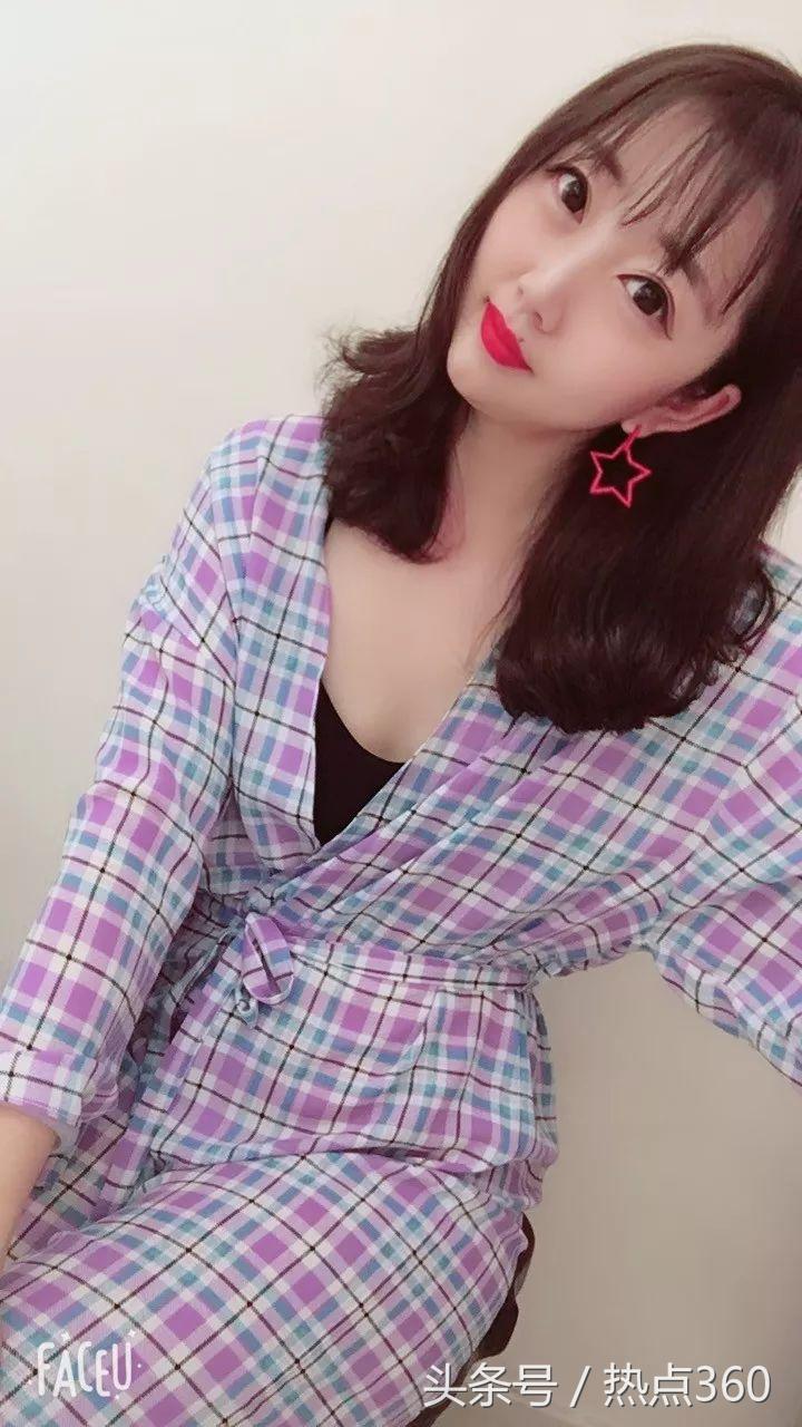 妤煎畤閲岀殑绻佸崕杞韩,绻佸崕妤煎畤