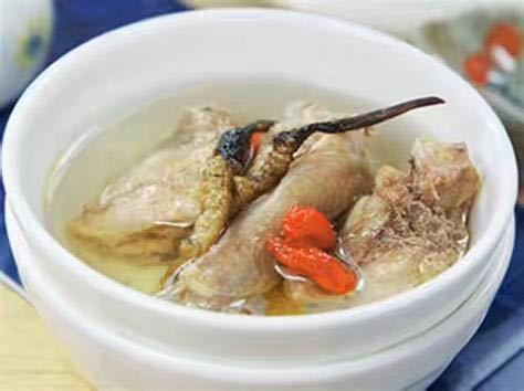 冬虫夏草美容功效作用,冬虫夏草补益气血