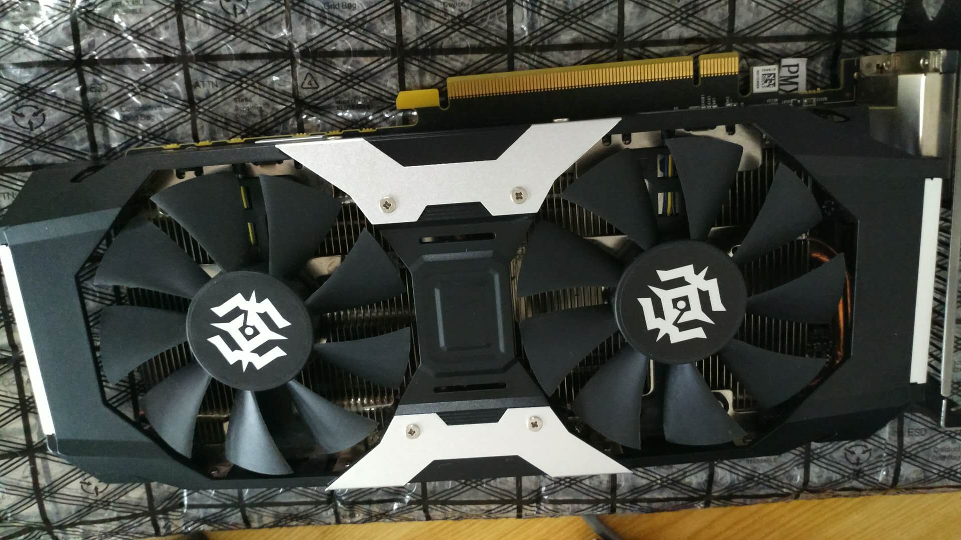 数码产品官网售后这么渣？第三方还是靠谱很多