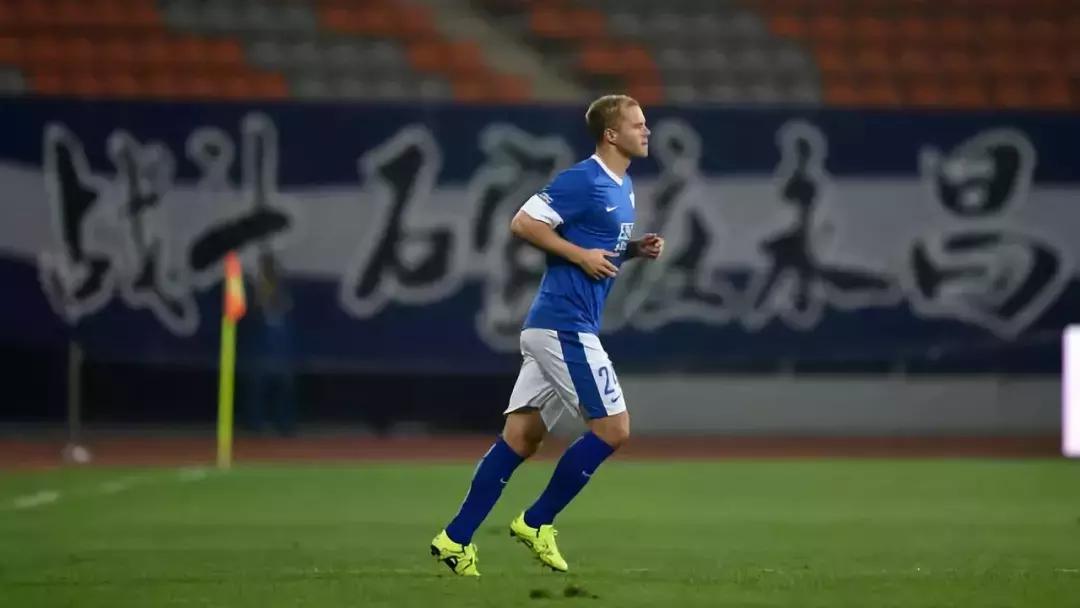 驻华大使说冰岛队内无业余球员,中国驻冰岛使馆说冰岛球队