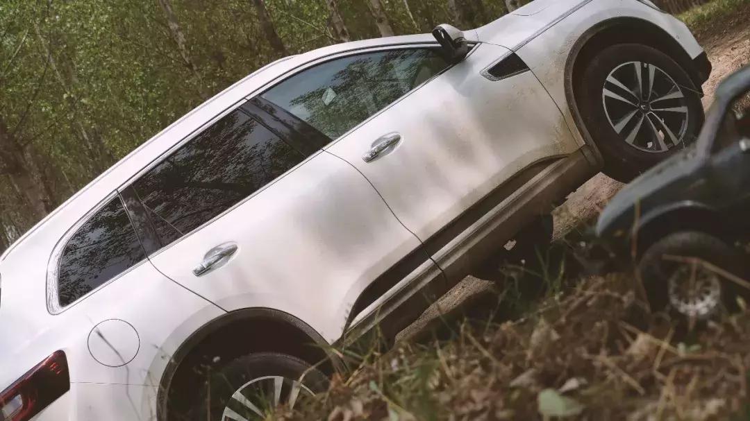 科雷傲下坡,科雷傲脱困