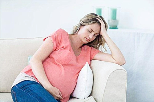 孕期为了孩子健康该怎么做,孕期要是胎儿出现危险有什么症状