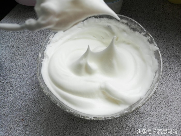 想吃蛋糕在家就能做,想吃蛋糕不用烤箱的做法