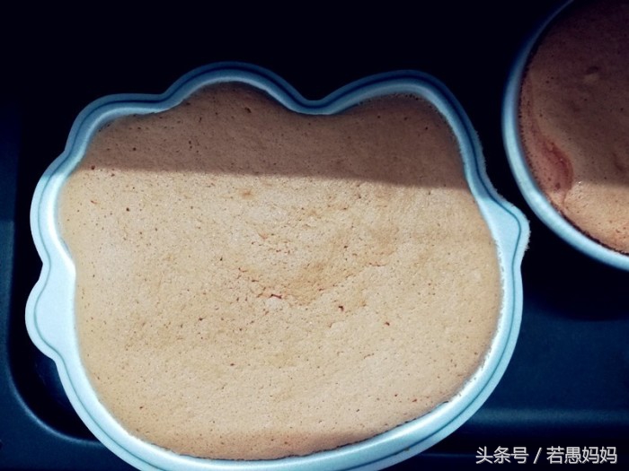 想吃蛋糕在家就能做,想吃蛋糕不用烤箱的做法