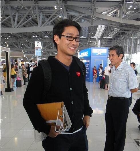 戴眼镜禁欲系的男星,戴眼镜帅哥禁欲系