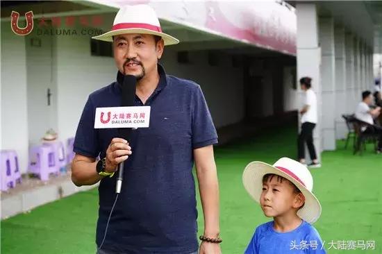 2018伊泰大漠马业系列纯血速度赛马赛事“鄂尔多斯金杯”圆满举办