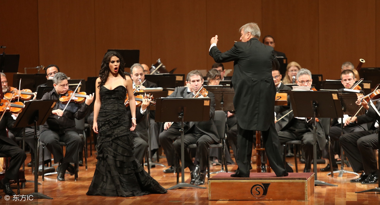 高音哼鸣技巧练习,怎么用哼鸣的态势唱高音