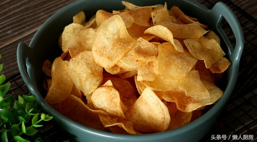 教大家做个美味的薯片简单易学,在家自己做的薯片秘制酱料