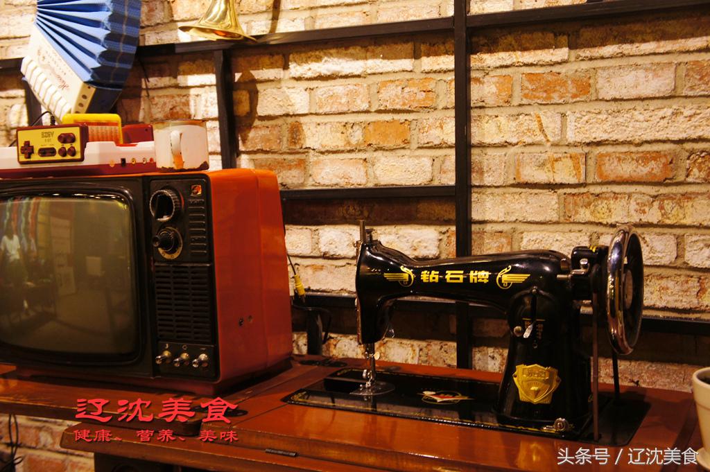 这家缝纫机串串香改变了沈阳酒吧的世界，撸串听歌相当巴适
