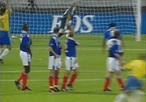 黑科技弧形足球,黑科技弧线球测评