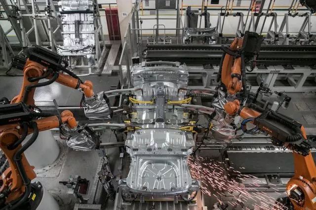 这个潮牌不一般！SUV双子星就是这么嗨！