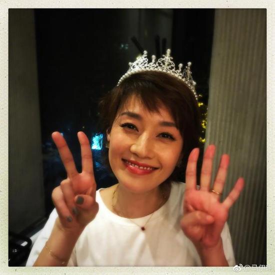 马伊琍的拉丁舞,马伊琍陪女儿参加拉丁舞比赛