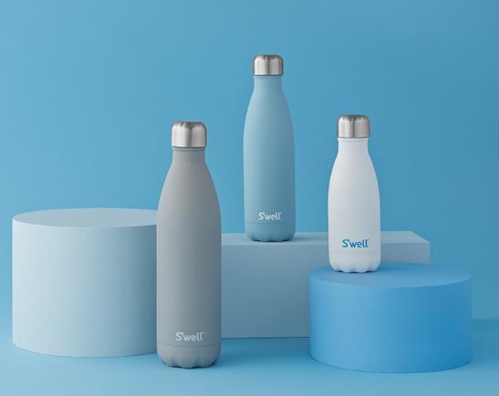 当代女孩喝奶茶,女孩子的快乐都是一杯奶茶给的